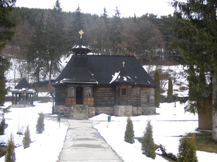 Biserica de lemn a manastirii "Sf. Ilie" din Stanceni - Str. Ştefan cel Mare 68-70, municipiul TOPLITA, district Harghita