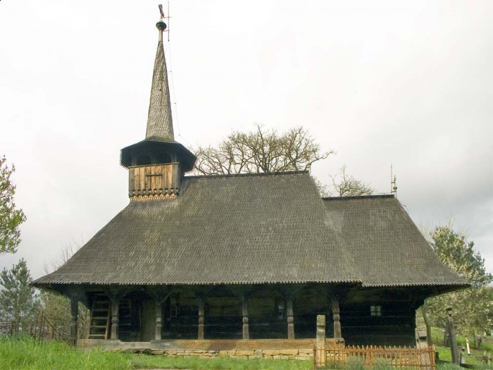 Biserica de lemn "Sf. Arhangheli Mihail si Gavriil" - 34 A, sat BORZA; comuna CREACA, judetul Salaj