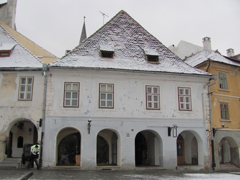 Casa - Piaţa Mică 14 Piaţa Huet nr. 14, municipiul SIBIU, judetul Sibiu