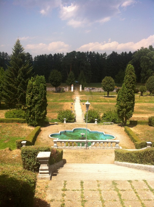 Parc - Str. Lazăr Gheorghe 39, oras AVRIG, judetul Sibiu