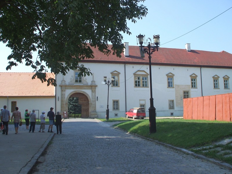 Palatul Episcopiei romano-catolice, azi sediul Arhiescopiei romano-catolice - Str. Mihai Viteazul 21, municipiul ALBA IULIA, district Alba