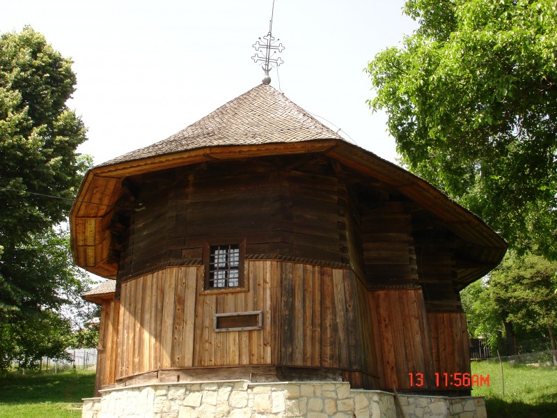 Biserica de lemn "Sf. Voievozi" - Merisor - , sat SCORTENI; comuna SCORTENI, district Bacau