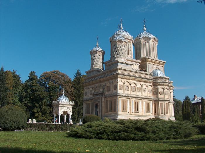 Manastirea Argesului - Bd. Basarabilor 1, municipiul CURTEA DE ARGES, judetul Arges