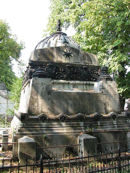 Ghica family tomb - Calea Şerban Vodă 249 sector 4 Cimitirul Bellu, fig. 40, municipiul BUCURESTI