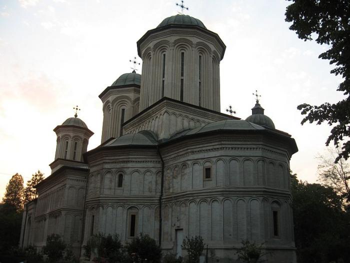 Biserica "Sf. Troita" - Radu Voda - Str. Radu Vodă 24A sector 4, municipiul BUCURESTI