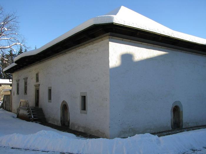 Trapeza - , sat SLATINA; comuna SLATINA, judetul Suceava