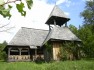 Ansamblul bisericii de lemn 